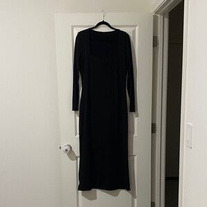 Elegant Black Long Sleeve Dress